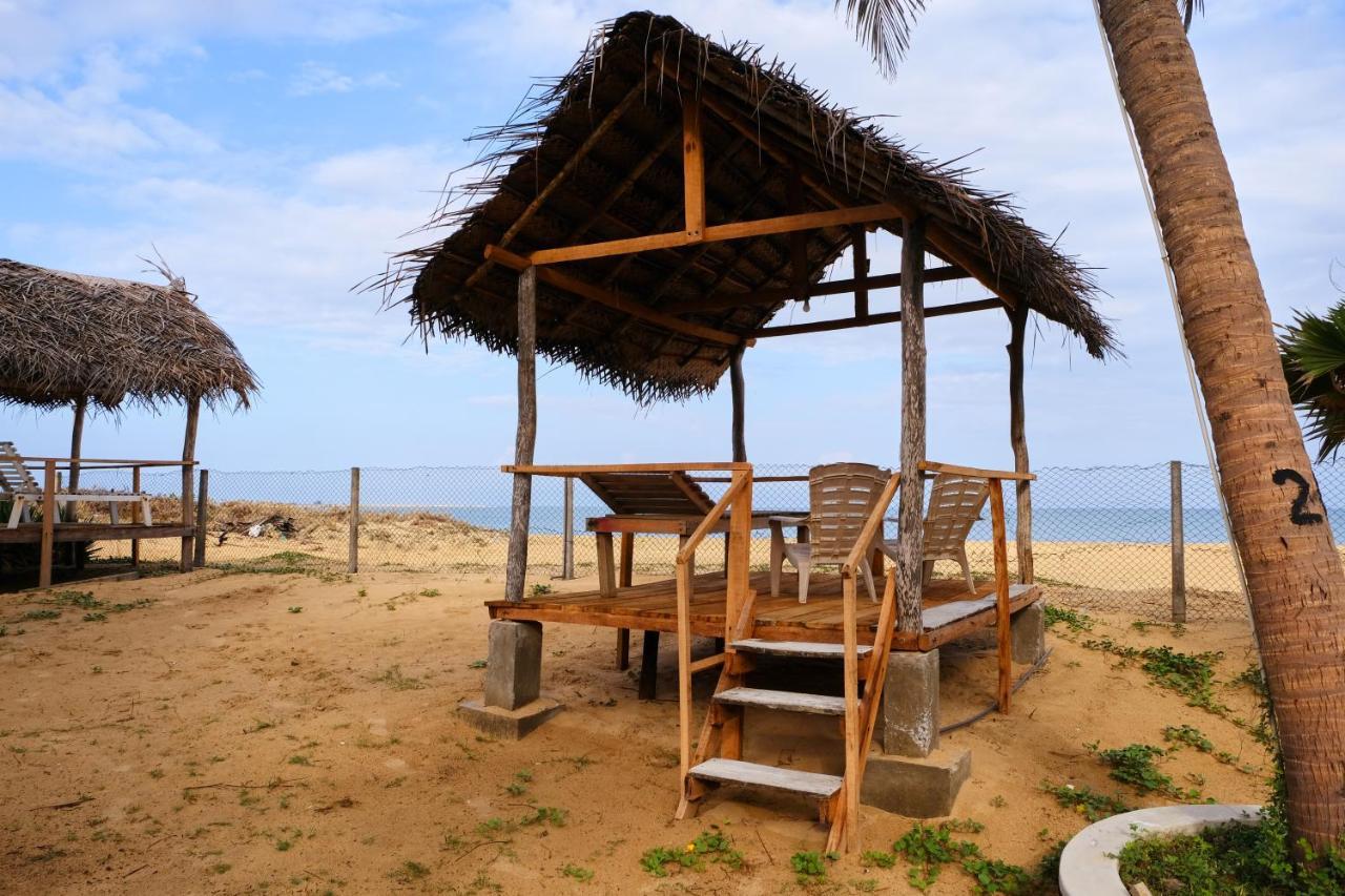 Welle Wadiya Beach Villa Kalpitiya Exterior photo