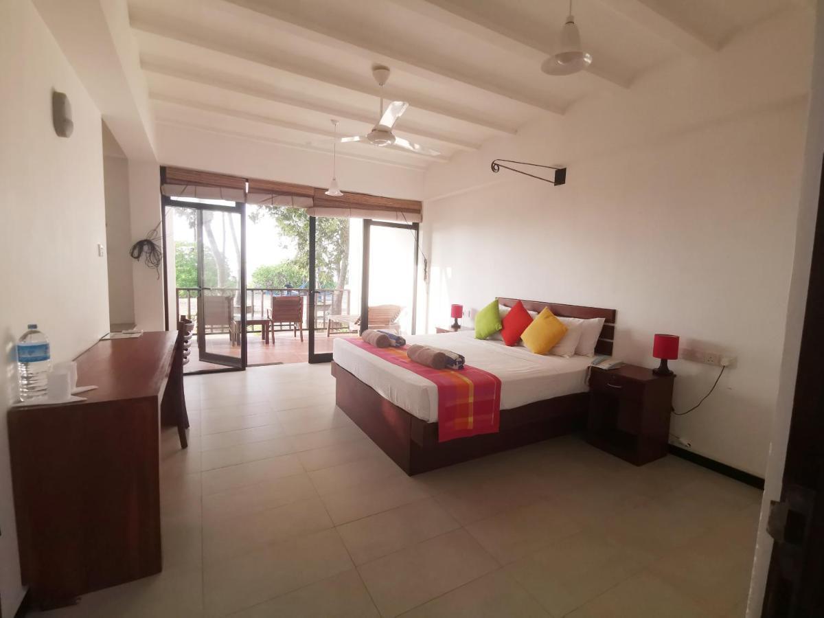Welle Wadiya Beach Villa Kalpitiya Exterior photo